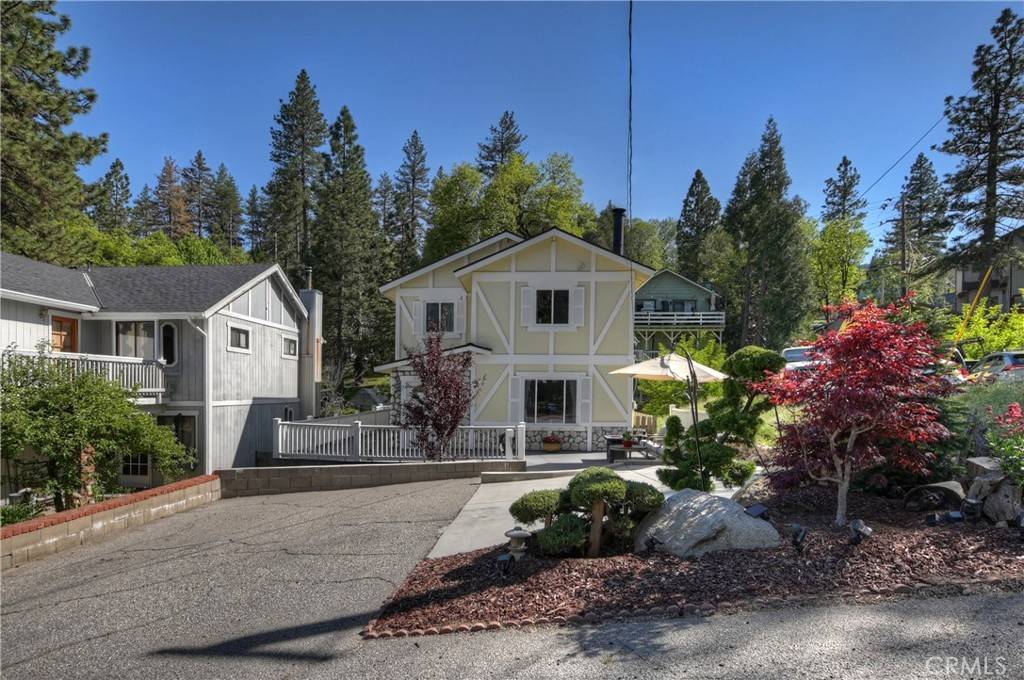 Crestline, CA 92325,22771 Fir LN