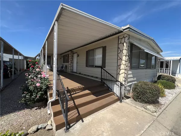 Yucaipa, CA 92399,31816 Avenue E #33