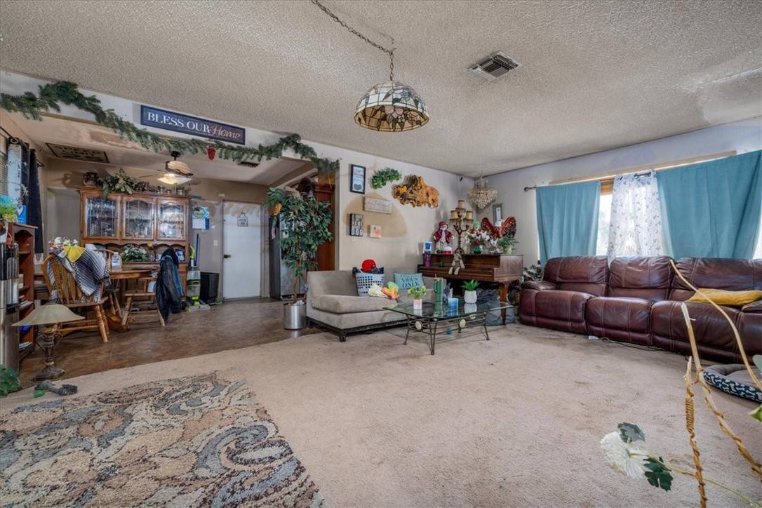 Yucca Valley, CA 92284,56455 Carlyle DR