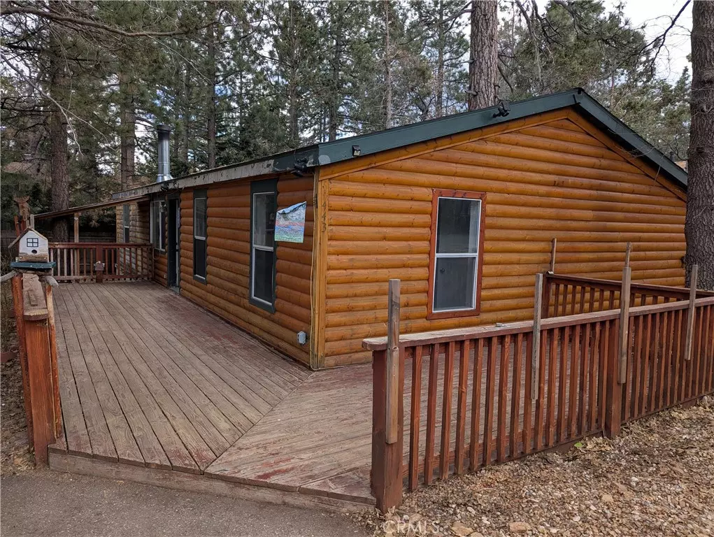 Sugarloaf, CA 92386,443 Holmes LN