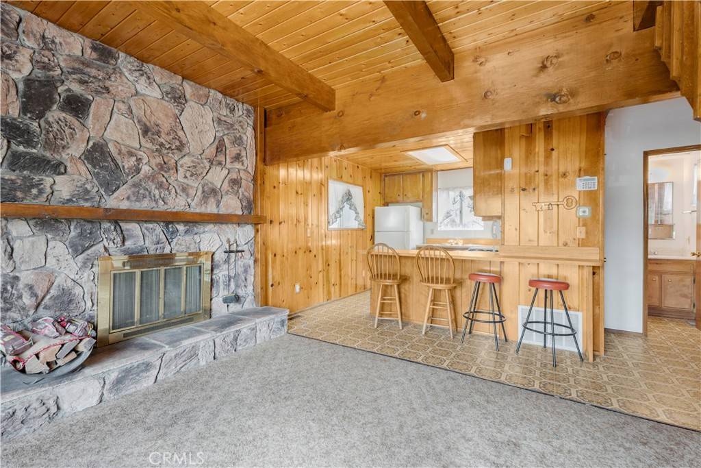 Running Springs, CA 92382,33355 Carlock DR