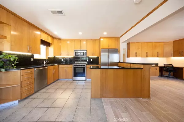 Cherry Valley, CA 92223,10880 Noble ST