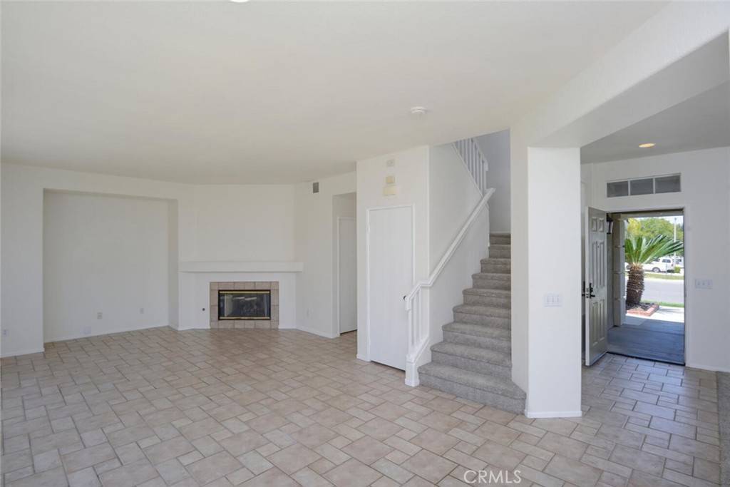 Corona, CA 92883,27292 Eagles Nest DR