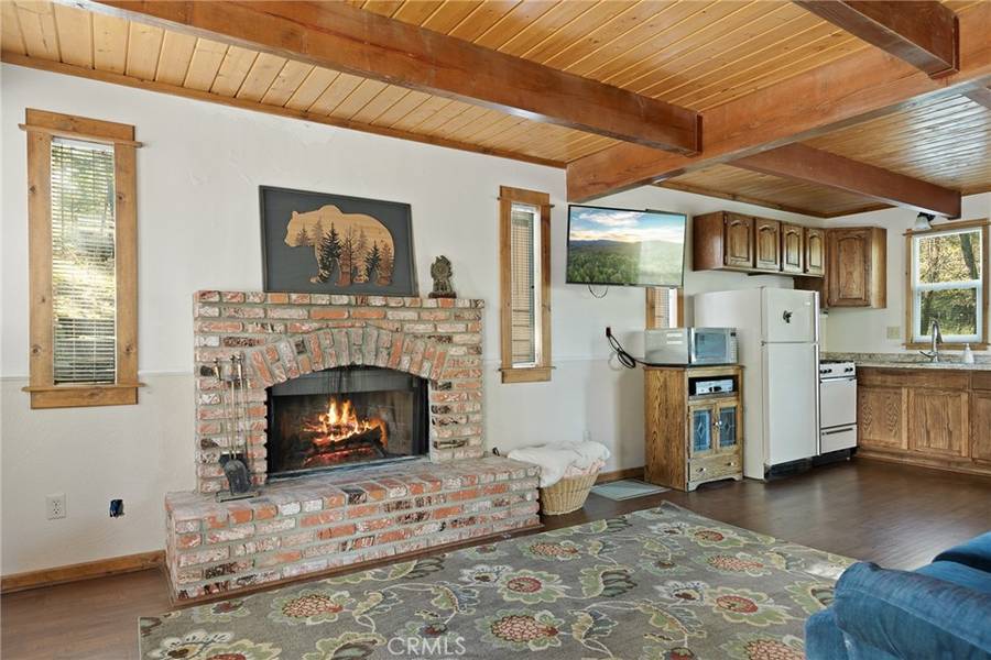 33133 Ridge RD, Arrowbear, CA 92382