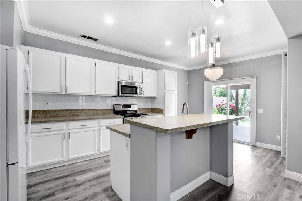 1401 Alta Palma RD, Perris, CA 92571