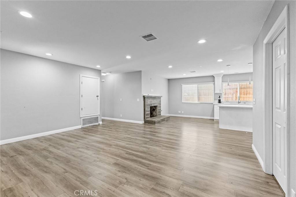 Victorville, CA 92395,15814 Fresno ST