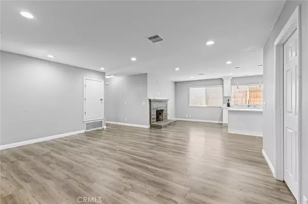 Victorville, CA 92395,15814 Fresno ST