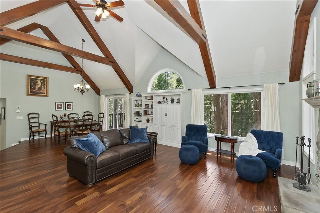 Lake Arrowhead, CA 92352,405 Terrace RD