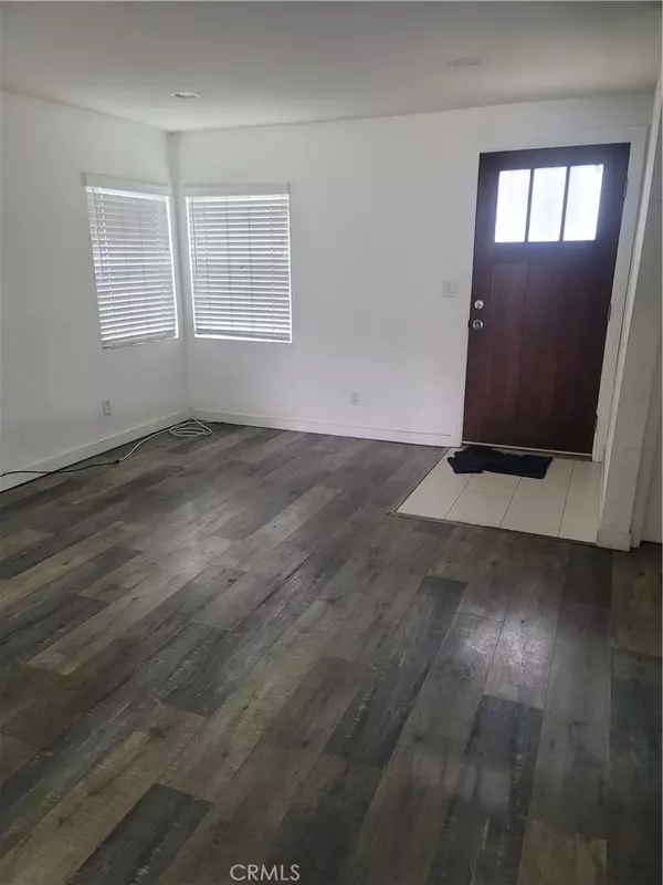 Long Beach, CA 90805,2706 E 57th ST