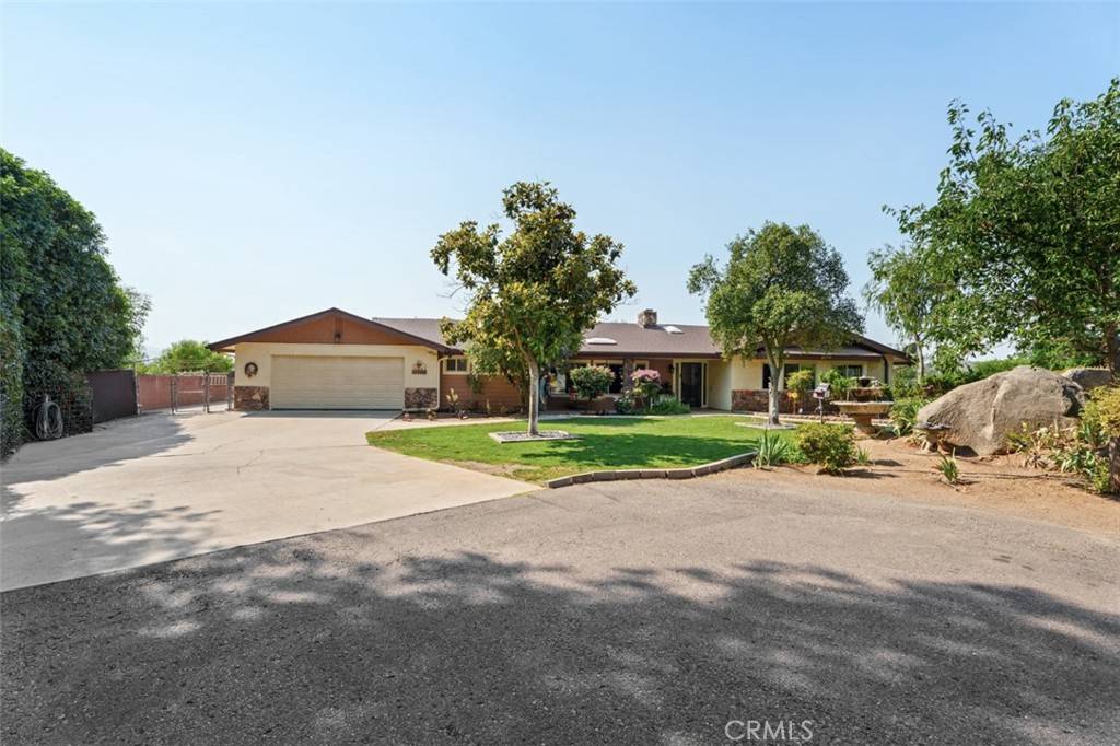 1555 Washington Street, Ramona, CA 92065