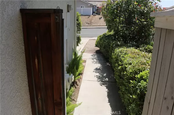 Corona, CA 92883,26693 Spotted Pony DR