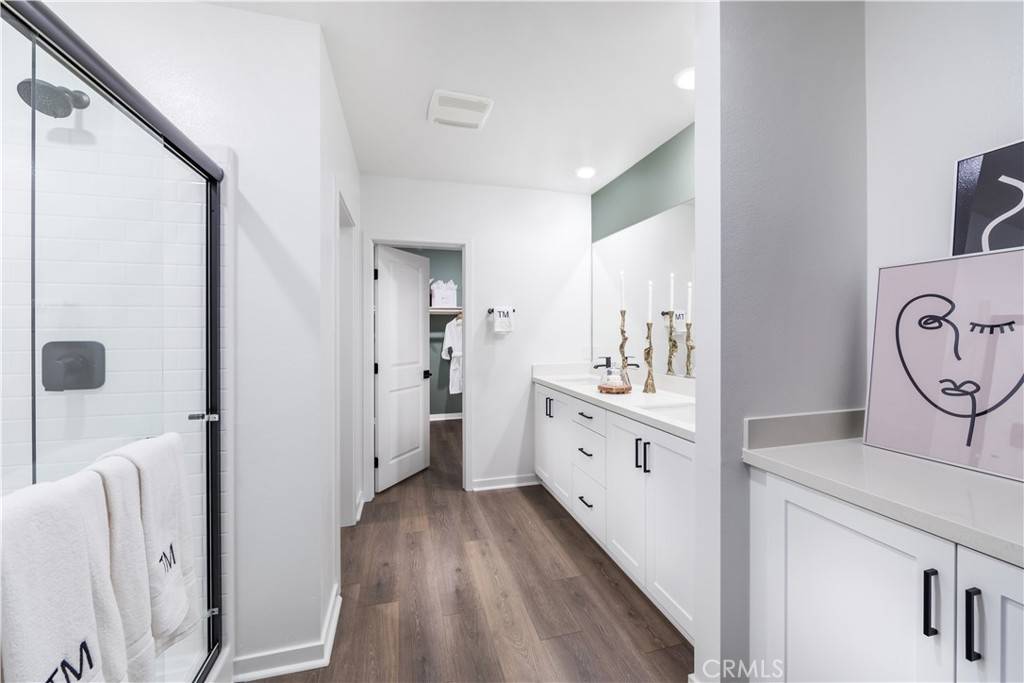 Ontario, CA 91764,980 N Tangent Privado #201