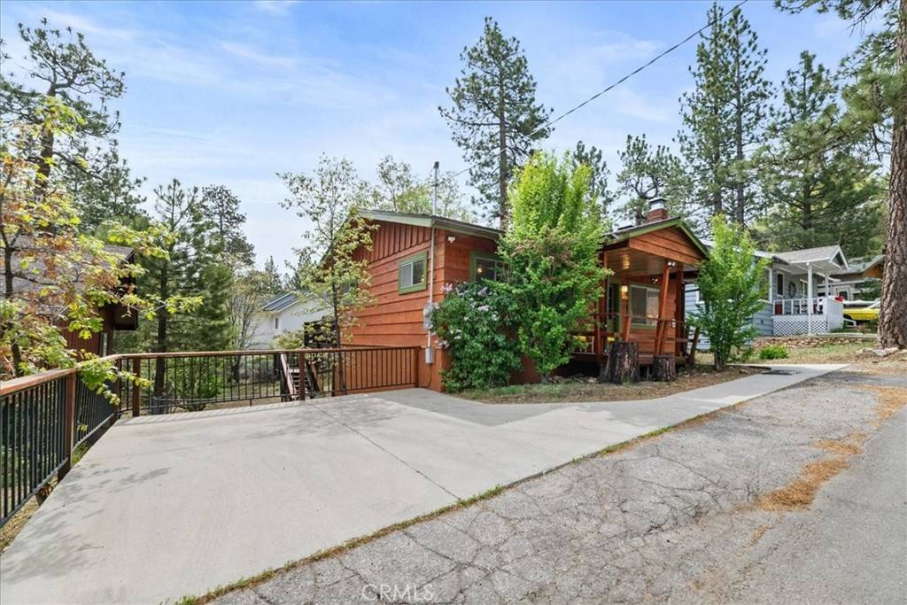 Big Bear Lake, CA 92315,719 Knight AVE