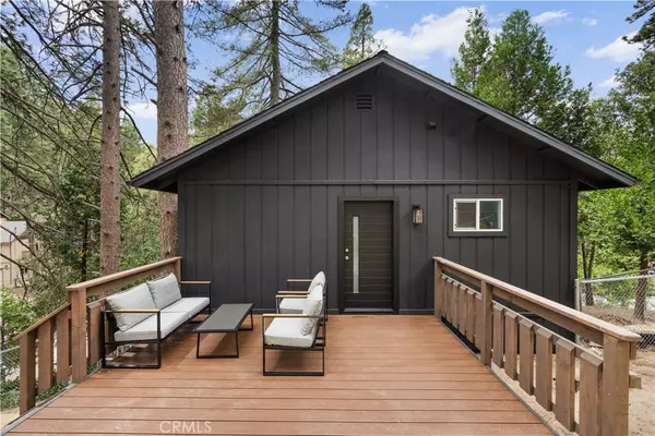 Twin Peaks, CA 92391,26287 Lake Forest DR