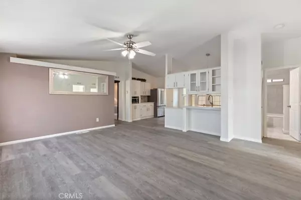 Cypress, CA 90630,9080 Bloomfield AVE #237
