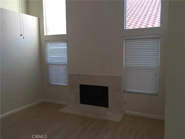 Rancho Santa Margarita, CA 92688,24 Osoberry ST