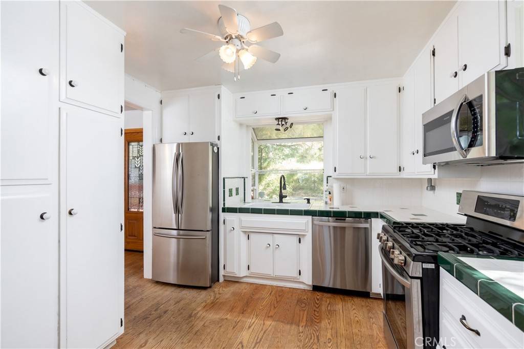 Lake Arrowhead, CA 92352,1268 Aleutian DR