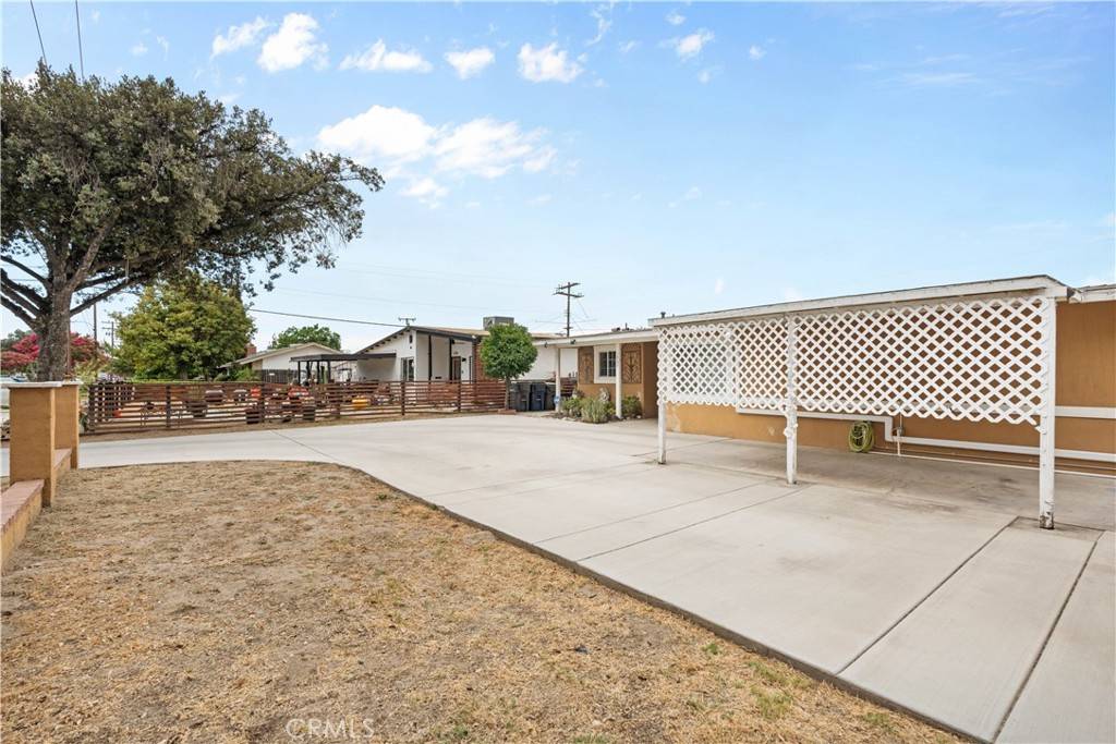 Redlands, CA 92374,1707 Alta ST