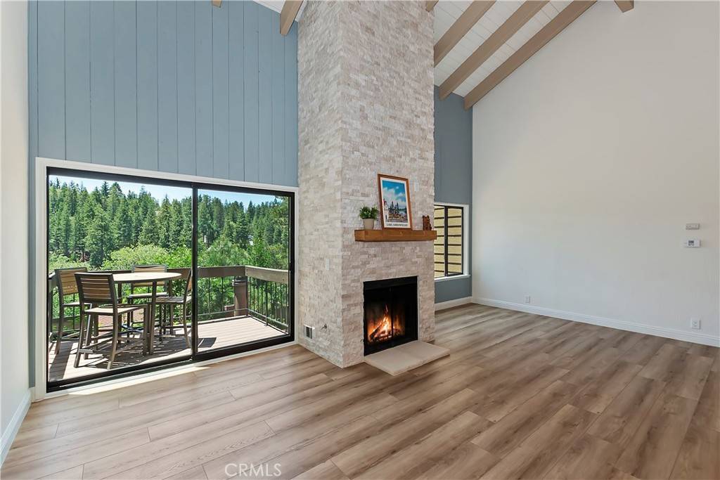 27657 Peninsula Dr. #131, Lake Arrowhead, CA 92352