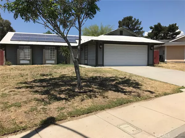 2545 Christine ST, San Bernardino, CA 92407