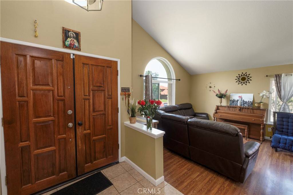 Moreno Valley, CA 92557,23790 Redbark DR