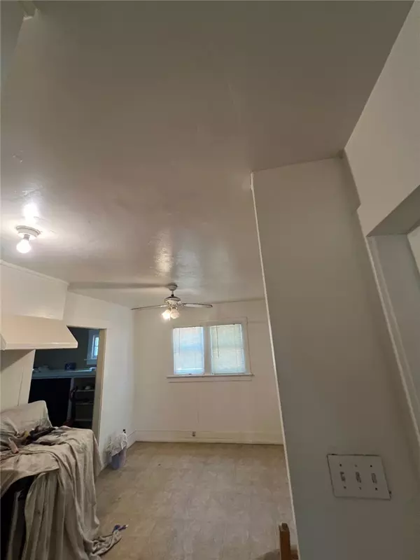 Banning, CA 92220,182 N 4th ST