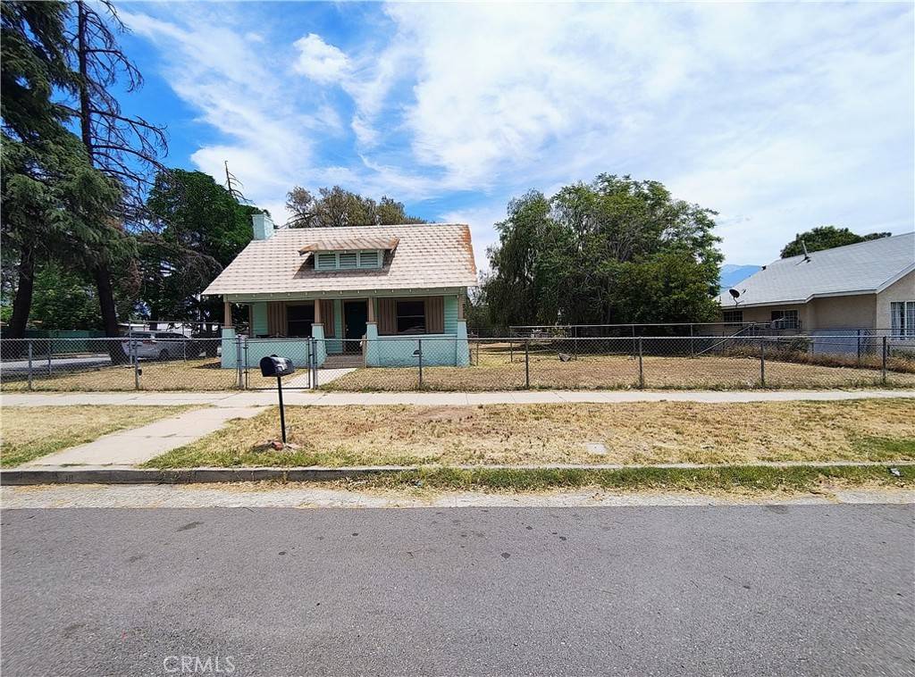 182 N 4th ST, Banning, CA 92220