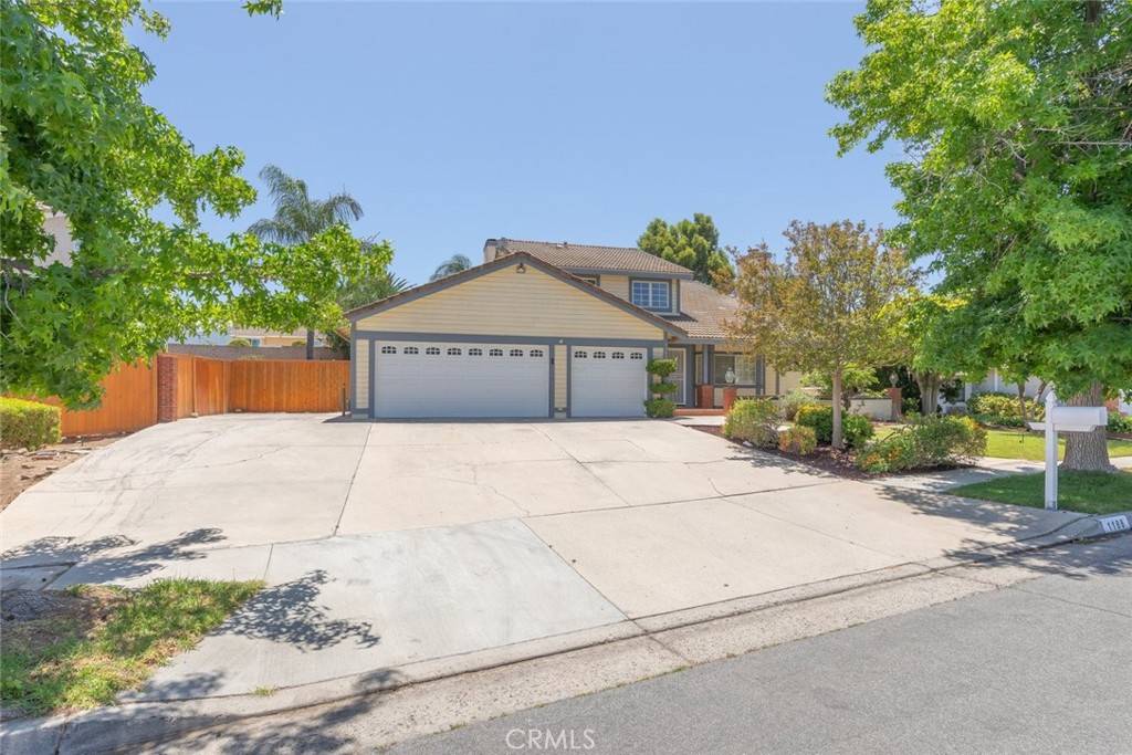 Corona, CA 92882,1188 Old Hickory RD