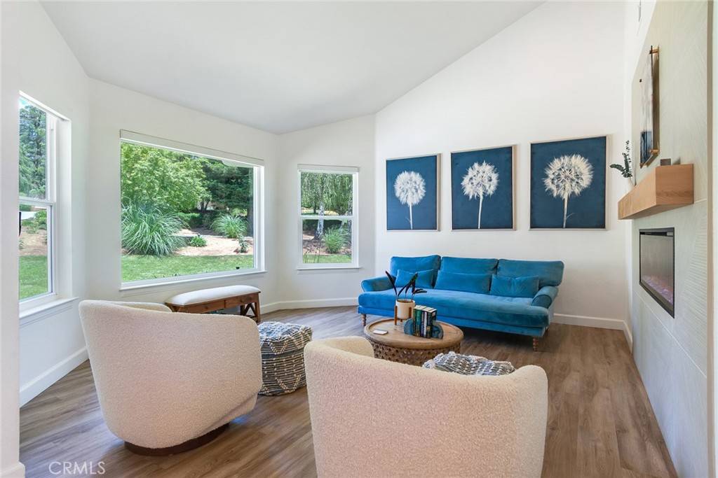 Yucaipa, CA 92399,13288 Oak Crest DR