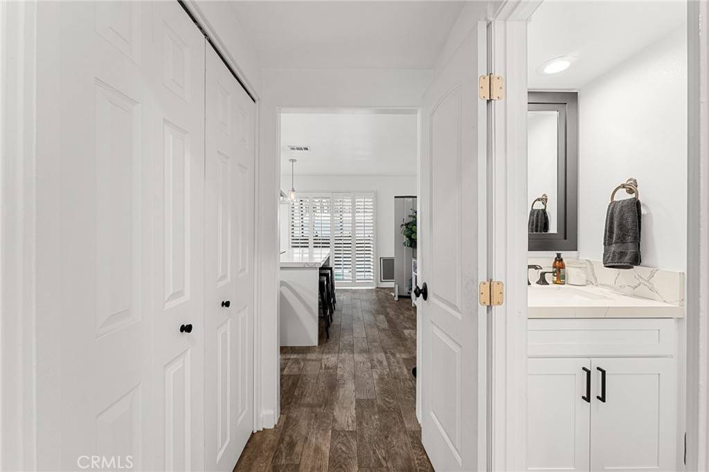 Redlands, CA 92373,571 La Verne ST