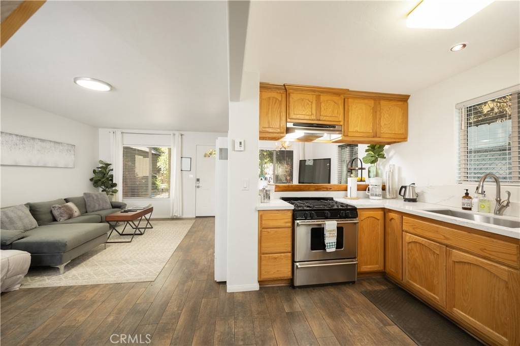 Big Bear Lake, CA 92315,989 Cameron DR