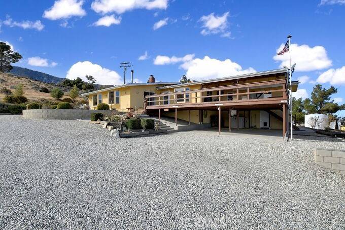 Pearblossom, CA 93553,28560 Cruthers Creek RD