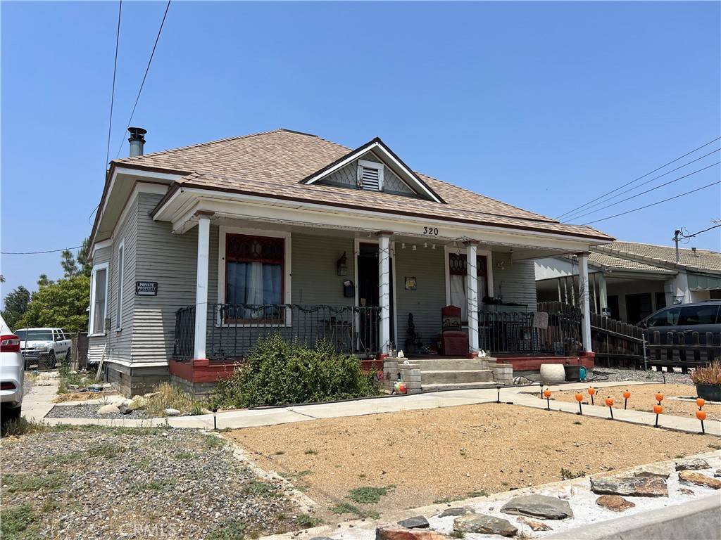 316 W Lugonia AVE, Redlands, CA 92374