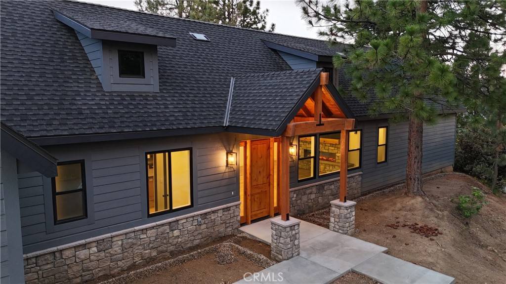 Lake Arrowhead, CA 92352,26603 Windward RD