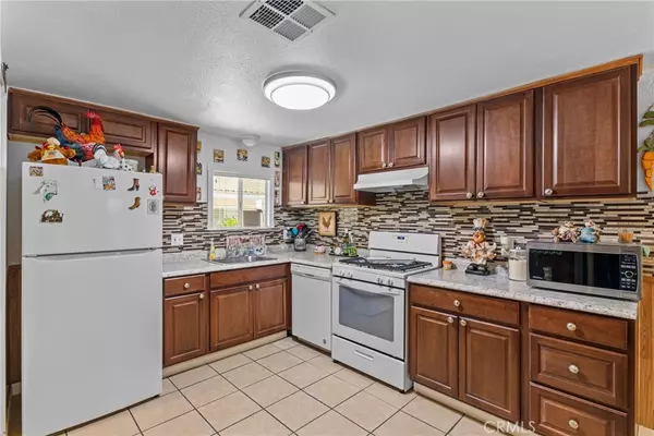 Hemet, CA 92543,1645 Vista Grande