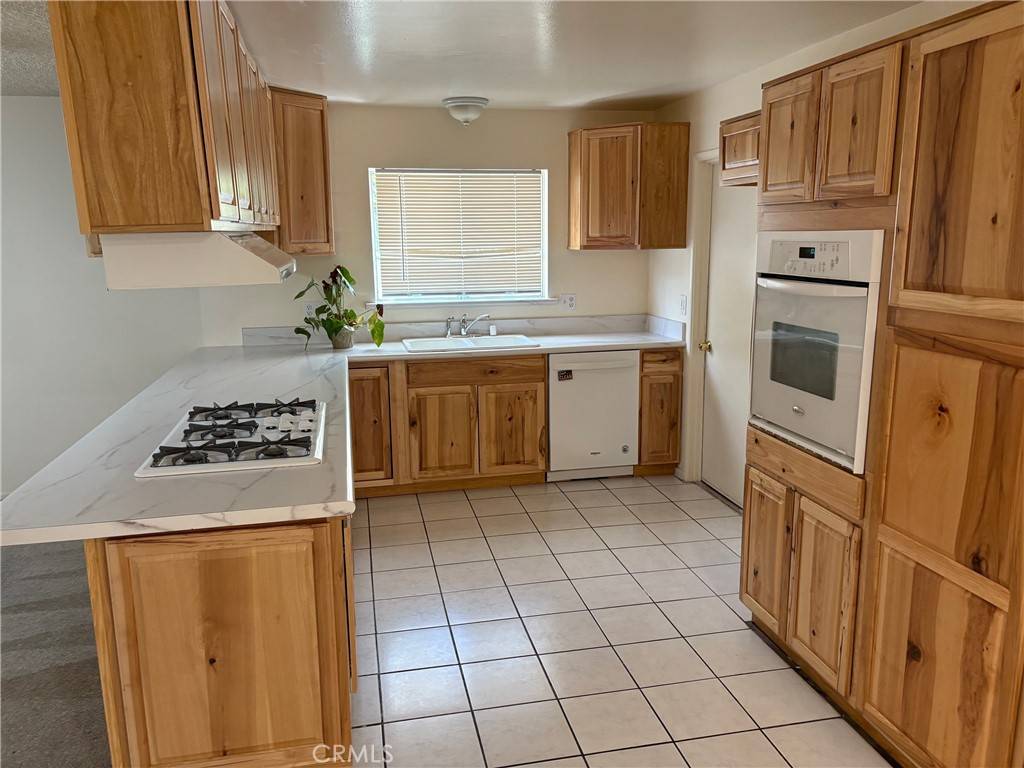 Highland, CA 92346,3163 Belvedere AVE
