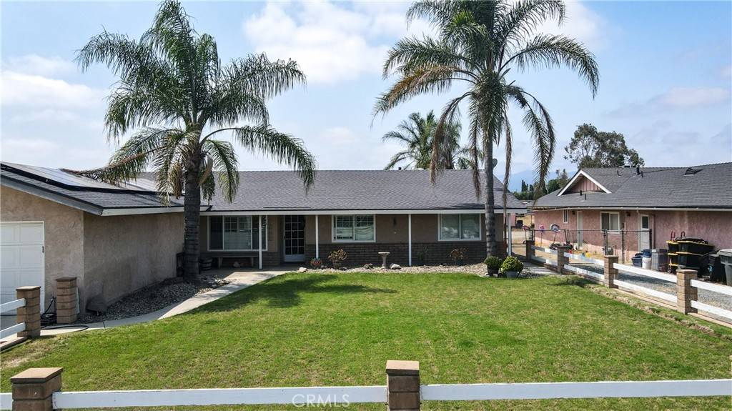 Norco, CA 92860,1404 Barnhart LN