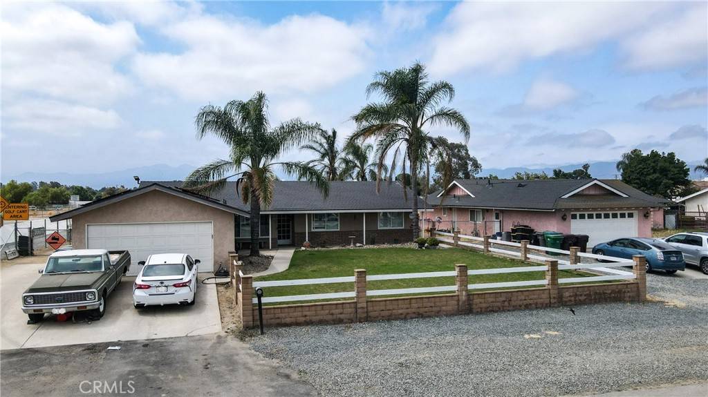 Norco, CA 92860,1404 Barnhart LN