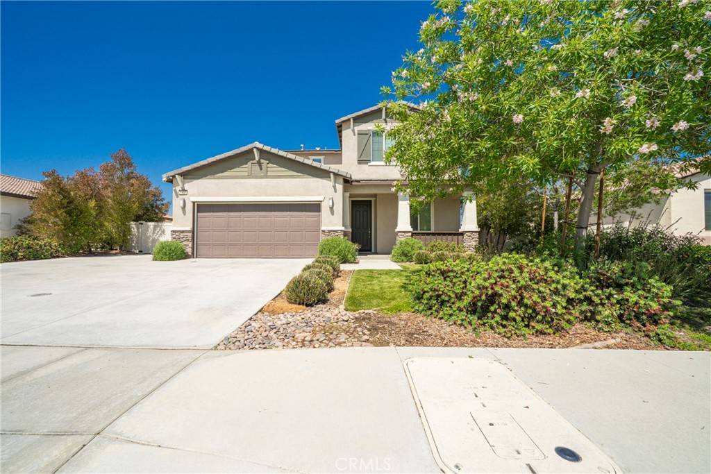 1172 Poinsettia CIR, Calimesa, CA 92320
