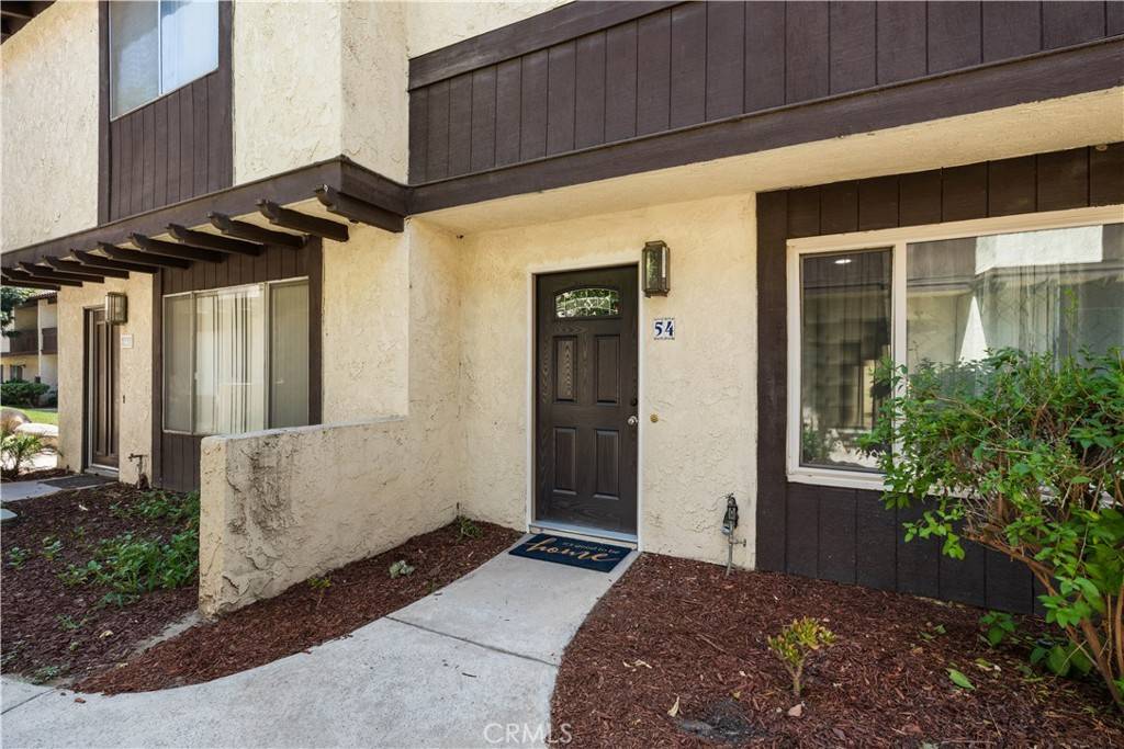 1077 Santo Antonio DR #54, Colton, CA 92324