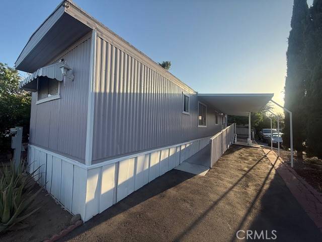 995 Pomona #88, Corona, CA 92882