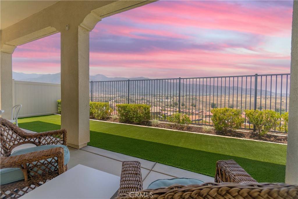 Corona, CA 92883,24385 Overlook DR