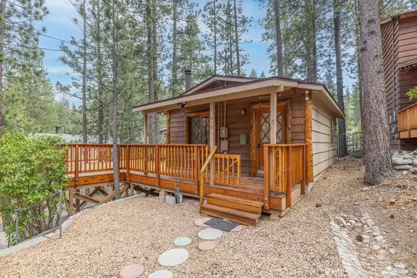 618 Sugarloaf BLVD, Big Bear City, CA 92314