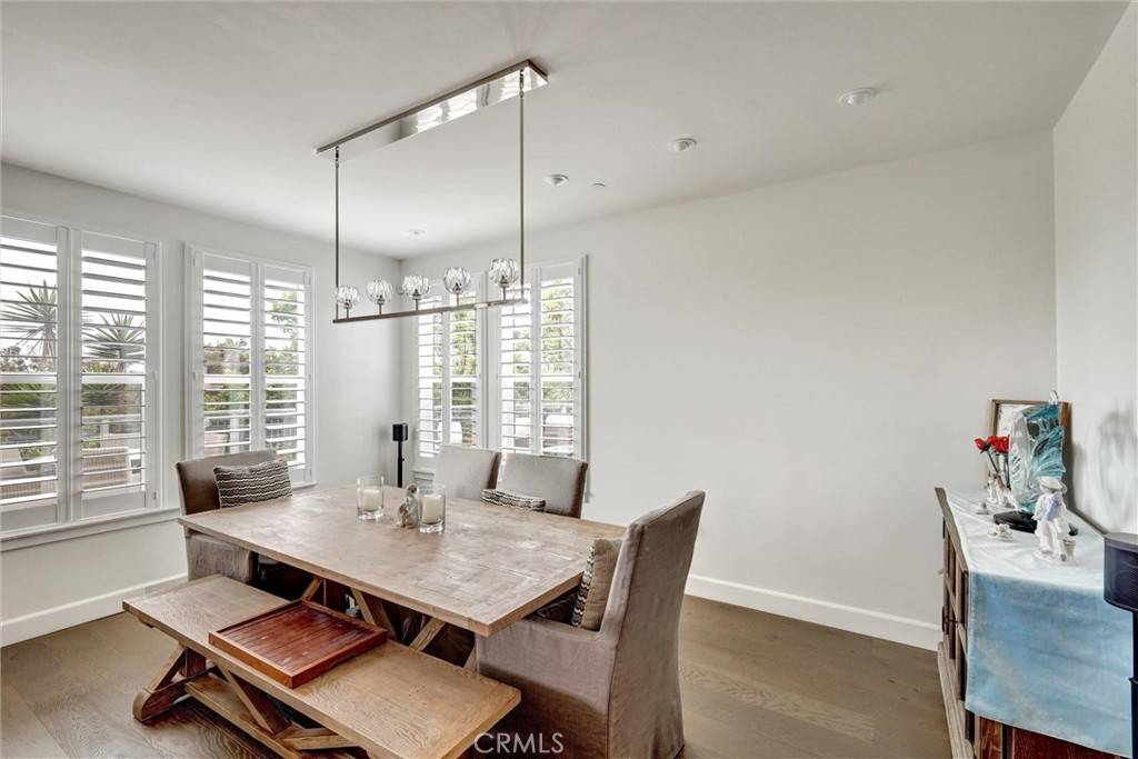 Carlsbad, CA 92008,2393 Ocean ST