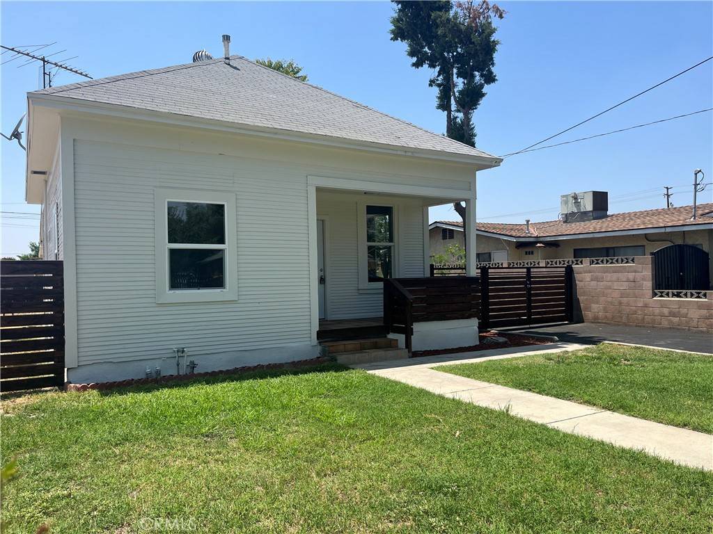 Redlands, CA 92374,1231 Webster ST