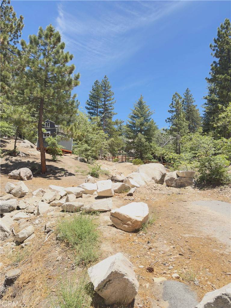 Running Springs, CA 92382,2526 Ridge RD