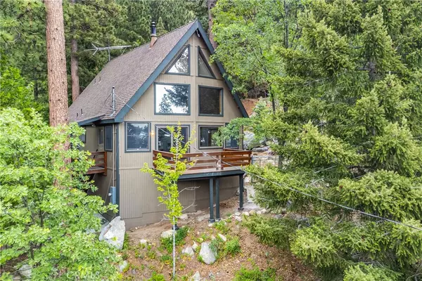 6429 Cedar AVE, Angelus Oaks, CA 92305