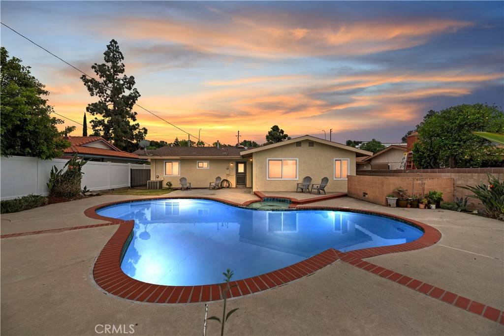 Walnut, CA 91789,20869 Moonlake ST