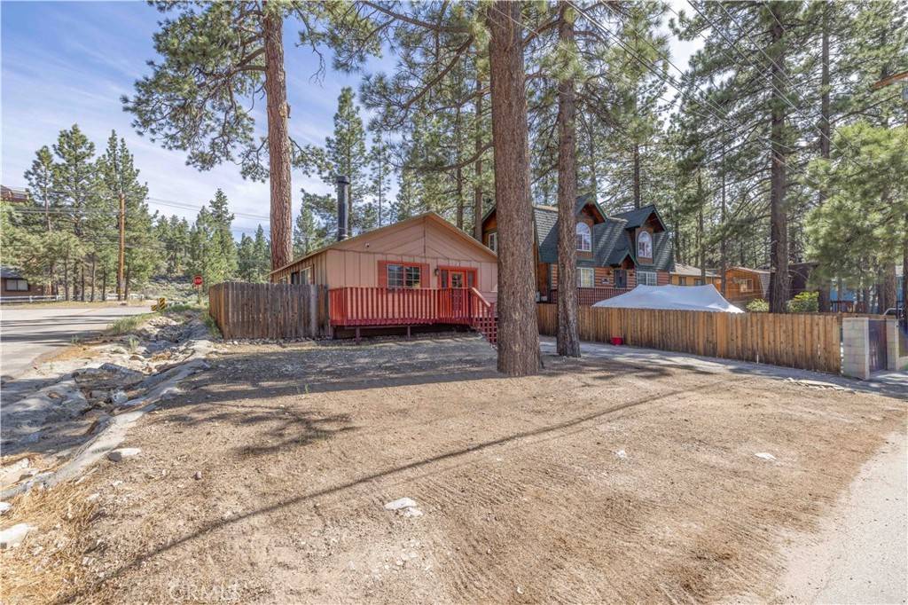 Big Bear City, CA 92314,1044 E Country Club BLVD