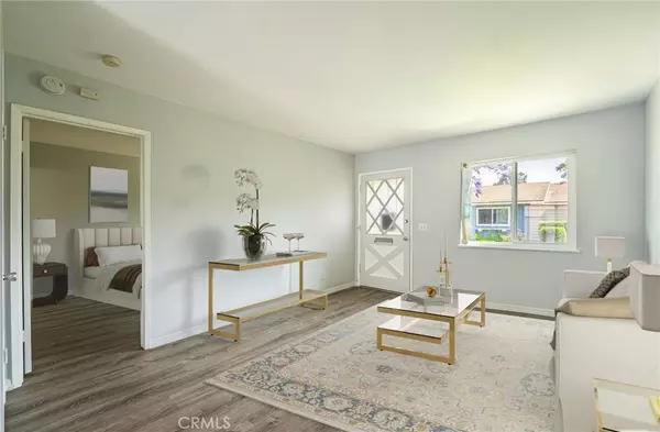 Huntington Beach, CA 92646,10210 Holburn DR
